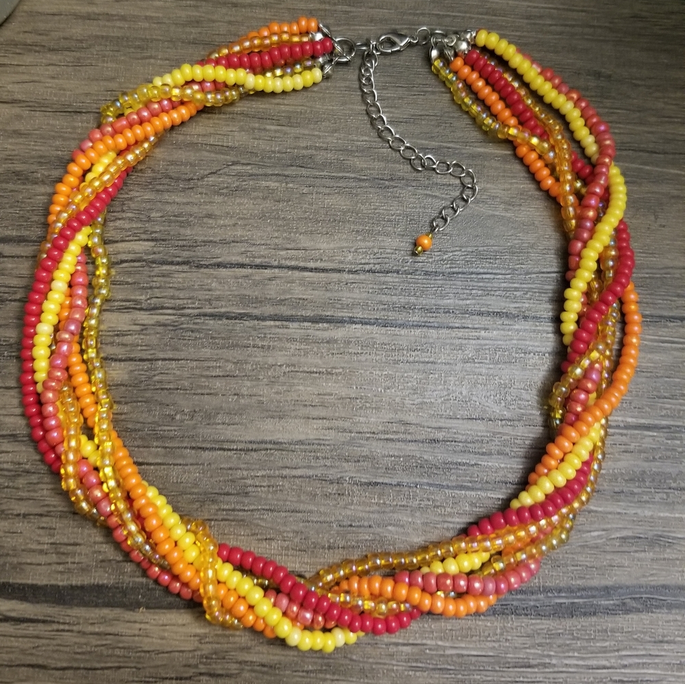 Sunny glass beaded necklace
